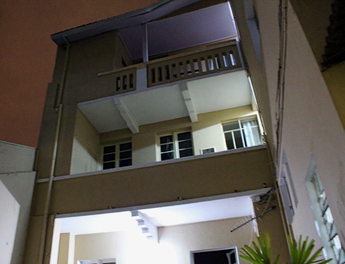 Hotel Lotus Curitiba Bagian luar foto